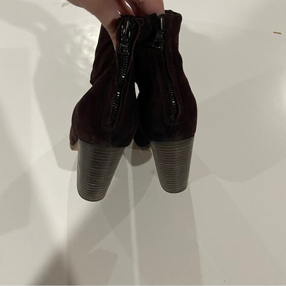 Rag & Bone Classic Newbury Burgundy Suede Heeled Ankle Booties Size 38‎ - Picture 6 of 14